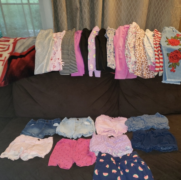 2T pants and shorts - Picture 2 of 3